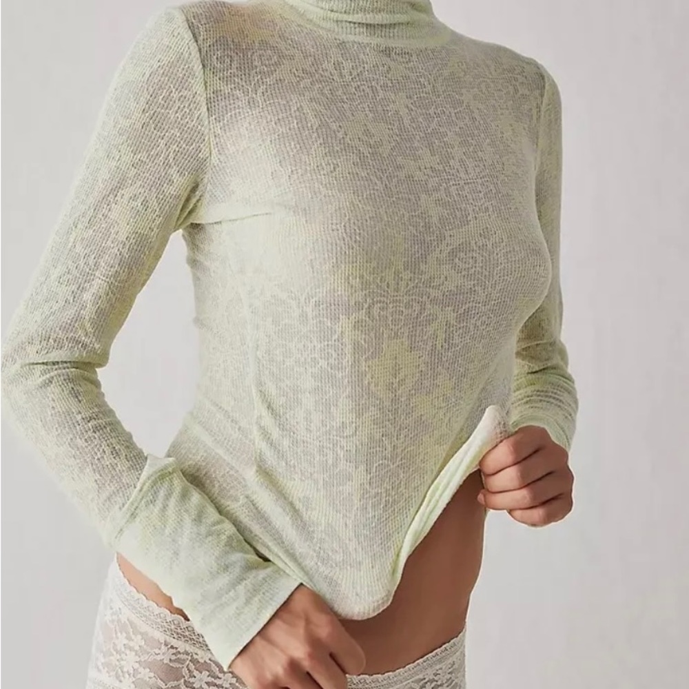 FREE PEOPLE
You And I Print Ribbed Top